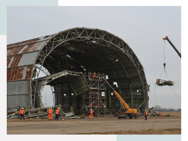 Демонтаж ангаров в Азове