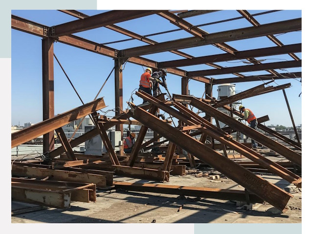 Демонтаж металлоконструкций в Азове от 616 руб.